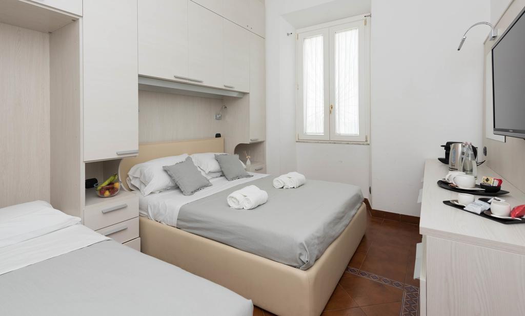 Andenis Luxury House Otel Roma Dış mekan fotoğraf